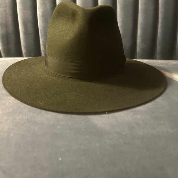 Forest green fedora by The Dutch Hatter. Purchased in Amsterdam, made in Spain - Picture 3 of 3